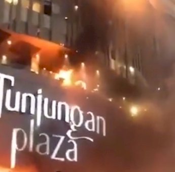 Ini Penyebab Kebakaran Mall Tunjungan Plaza Surabaya