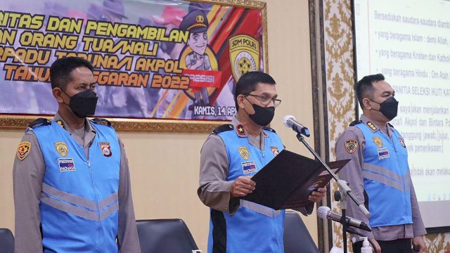 Wakapolda Banten Brigjen Pol Drs. Ery Nursatari Pimpin Sumpah dan Penandatanganan Pakta Integritas Penerimaan Akpol dan Bintara Polri. (Istimewa)