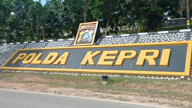 Mapolda Kepulauan Riau (Kepri), di Jalan Hang Jebat, Nongsa, Kota Batam. (Foto: Yendri Alfrinaldo/Republiknews.co.id)