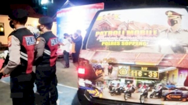 Peluncuran Program Patroli Mobile, berlangsung di halaman Polres Soppeng, Kamis (14/04/2022). (Istimewa)