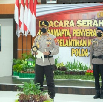 Kapolda Sulteng Lantik Kapolresta Palu, Dirsamapta dan Kepala SPKT