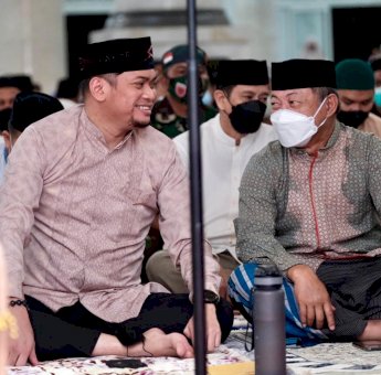 Peringati Malam Nuzulul Qur’an, Pemkab Gowa Lakukan Tarawih dan Doa Bersama