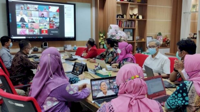 Rapat Paripurna terbatas Majelis Wali Amanat (MWA) Universitas Hasanuddin (Unhas), membahas usulan persetujuan pembukaan Program Pendidikan Dokter Gigi Spesialis (PPDGS) Ilmu Penyakit Mulut dan Program Studi Doktor (S3) Ilmu Kedokteran Gigi pada Fakultas Kedokteran Gigi (FKG) Unhas, Rabu (20/04/2022). (Istimewa)