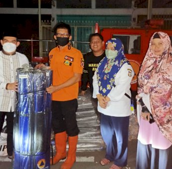 Respon Cepat Gubernur Andi Sudirman, Bantuan Pemprov Untuk Kebakaran di Jalan Veteran Makassar