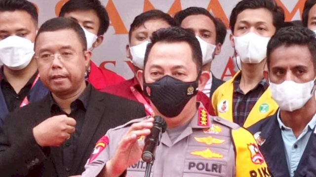 Kapolri Jenderal Listyo Sigit Prabowo mengapresiasi kegiatan bakti sosial (baksos) bulan Ramadan yang digagas mahasiswa, Badan Eksekutif Mahasiswa (BEM), dan Organisasi Kepemudaan (OKP). (Istimewa)