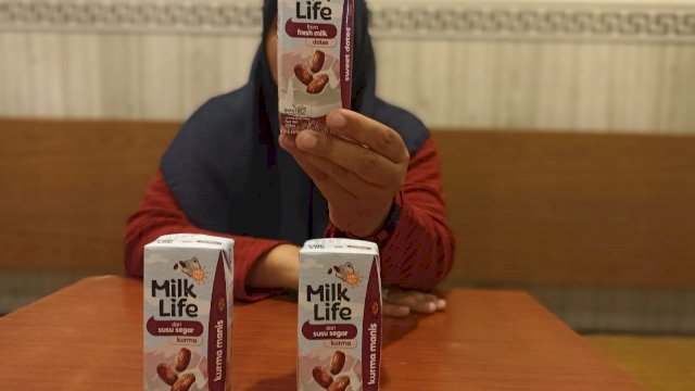 PT Global Dairi Alami hadirkan produk susu bernutrisi tinggi untuk menemani masyarakat menjalankan puasa lewat Miliklife varian kurma. (Chaerani)