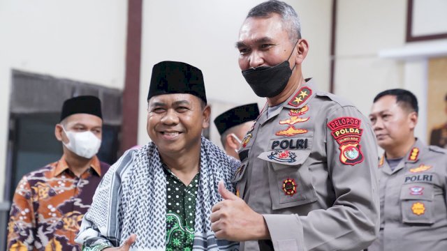 Kapolda Sulbar Irjen Pol Verdianto Iskandar Biticaca, saat bersilaturahmi bersama para Tokoh Agama, Jumat (29/04/2022). (Istimewa)