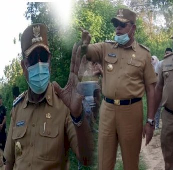 Bupati Mubar Didampingi Kadis PUPR Tinjau Langsung Rencana Lokasi Pekerjaan Di Desa Waukuni