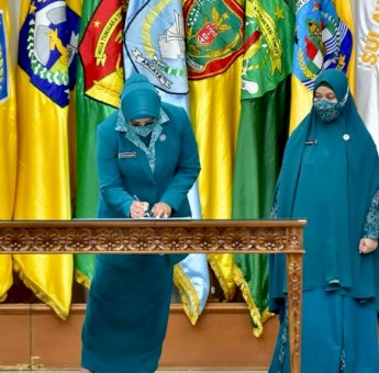 Dilantik Tri Tito Karnavian, Naoemi Octarina Resmi Jabat Ketua PKK Sulsel