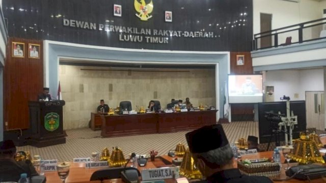 Rapat Paripurna DPRD Kabupaten Luwu Timur dalam rangka mendengarkan Pendapat Akhir Kepala Daerah terhadap Ranperda Tahap III Propemperda Tahun 2021, Senin (28/3/2022). (Istimewa)