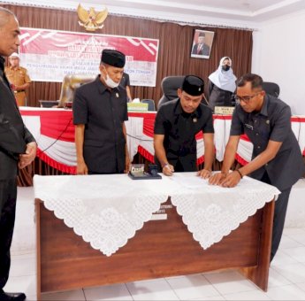 Paripurna Pengumuman Akhir Masa Jabatan Bupati Buteng, DPRD Apresiasi Kinerja Bupati