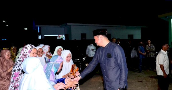 Bupati Adnan Tarwih di Bungaya, Masyarakat Puji Program Keagamaan Pemkab Gowa