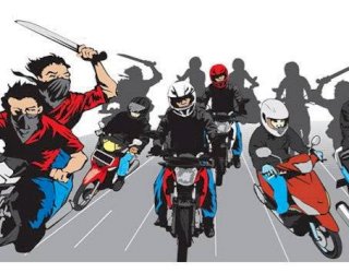 Polisi Kejar Pelaku Bentrok Geng Motor di Jalan Haji Nawi Jaksel yang Tewaskan 1 Orang
