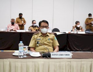 Bahas Evaluasi Kinerja, Kepala BKAD Luwu Timur Hadiri RUPS LB PT. Bank Sulselbar