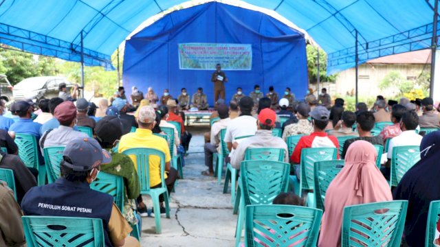 Tudang Sipulung Dinas Pertanian dan Ketahanan Pangan yang berlangsung di Desa Non Blok, Kecamatan Kalaena, Luwu Timur.
