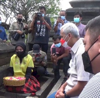 Berkunjung ke Makam Raja-raja Gowa, Ganjar Pranowo: Ini Bukan Safari Politik