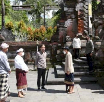 Presiden Jokowi Kunjungi Cagar Budaya Pura Tirta Empul: Mari Bersama Jaga Aset Negara