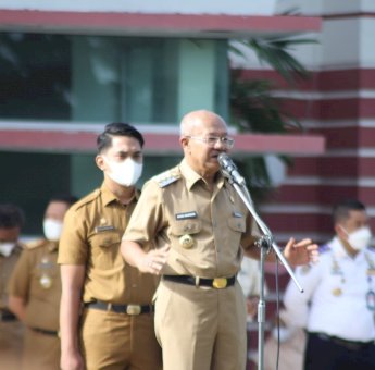 Hari Pertama Kerja, Bupati Jeneponto Pimpin Upacara dan Halal Bi Halal