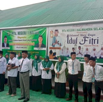 Pantau Ujian Akhir MTs di Halsel, Jauhari Tawari: Semoga Semuanya Lulus