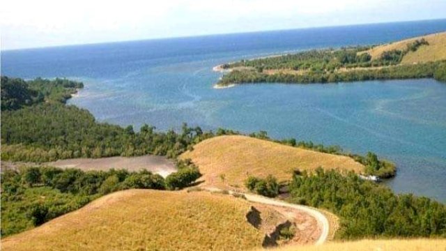 Teluk Nanga Lok, Obyek Wisata di Kabupaten Manggarai Timur, NTT masuk Nominasi API Award 2022. (Foto: Facebook Destinasi Wisata Manggarai)
