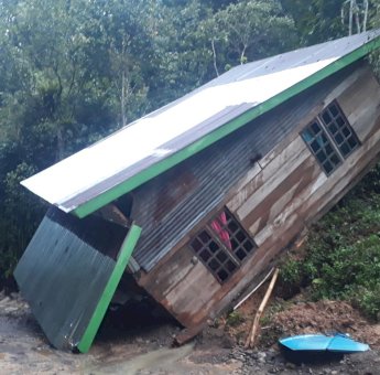 Puluhan Rumah Terendam Banjir di Luwu, Gubernur Sulsel Kirim Bantuan Logistik
