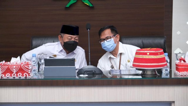 Pejabat BPS Sulsel saat melakukan sosialisasi terkait Sensus Penduduk Lanjutan bersama Wakil Bupati Gowa Abd Rauf Malaganni di Ruang Baruga Pattingalloang, Kantor Bupati Gowa, Rabu (11/5/2022). (Istimewa)