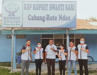 Mengenal Yohanes Sason Helan, Pahlawan Ekonomi di NTT