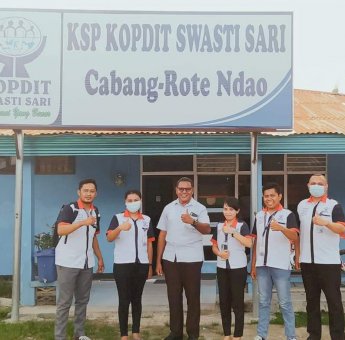 Mengenal Yohanes Sason Helan, Pahlawan Ekonomi di NTT