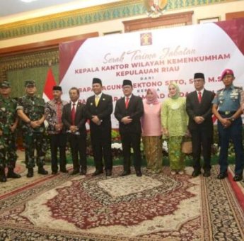 Saffar Muhammad Godam Resmi Jabat Kakanwil Kemenkumham Kepri