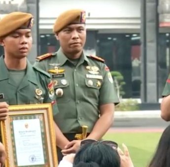 2 Prajurit TNI Ceritakan Kisahnya ke Jenderal Dudung Abdurachman Saat Lawan 9 Kawanan Begal