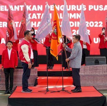 Amran Sulaiman Nahkoda Baru IKA Unhas Resmi Dilantik, Andi Sudirman: Selamat Bekerja