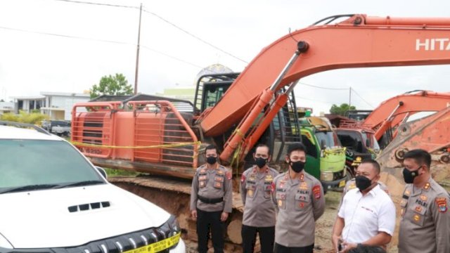 Barang bukti sitaan Polda Kalimantan Utara yang menjerat Briptu Hasbudi. (Ist)