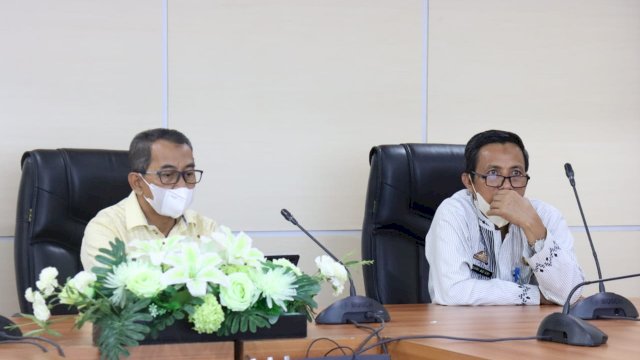 Sekda Luwu Timur, Bahri Suli didampingi Kepala Bapelitbangda, Dohri As'ari Ikuti Rakor Evaluasi Tindak Lanjut Aksi Afirmasi P3DN secara virtual.