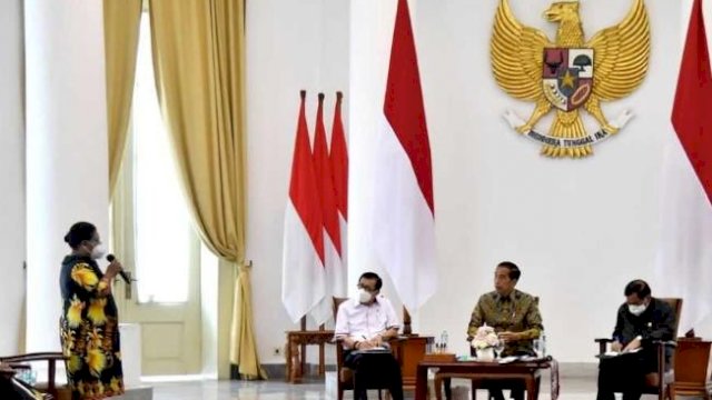 Pertemuan Bupati Jayapura Mathius Awoitauw, dengan Presiden RI Joko Widodo di Instana Kepresidenan Bogor, Jumat (20/05/2022). (Istimewa)