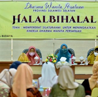 Naoemi Octarina Bersilaturahmi Bersama Dharma Wanita Persatuan Sulsel
