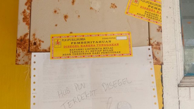 Meteran Listrik milik Dinas Perikanan dan Kelautan Jeneponto disegel PLN. (Istimewa)