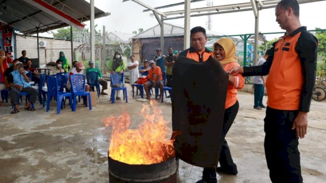 Para Tim KTJ se-Jakarta saat dibwrikan simulasi Penanganan Kebakaran, Sabtu (28/05/2022). (Istimewa)