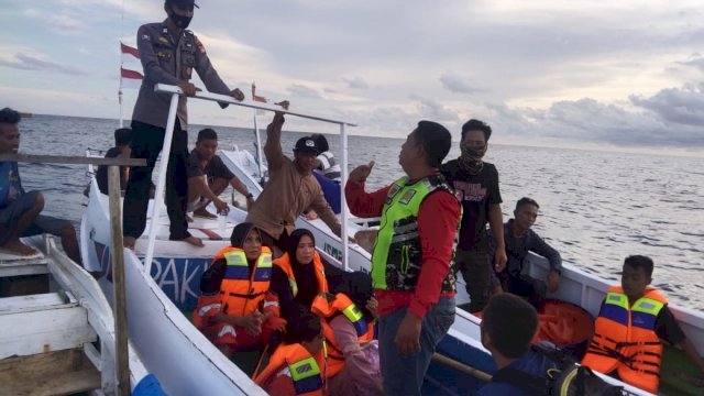 Kondisi ketujuh korban Selamat saat di evakuasi ke Banjarmasin, Kalsel (Istimewa)