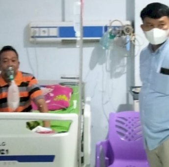 Ketua DPRD Luwu Timur Besuk Masyarakat Dirawat di RSUD I Lagaligo Wotu