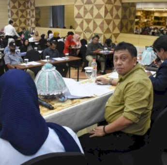 Legislator Makassar Arifin Dg Kulle Sosialisasikan Perda LPM