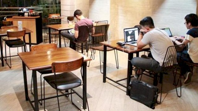 Kesigapan Pemerintah dan Masyarakat Dalam Menghadapi WFA (Work From Anywhere)