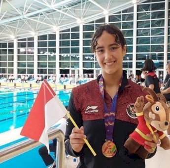 Atlet Renang Indonesia Masniari Wolf Raih Emas Untuk Indonesia di Sea Games 2022 di Vietnam