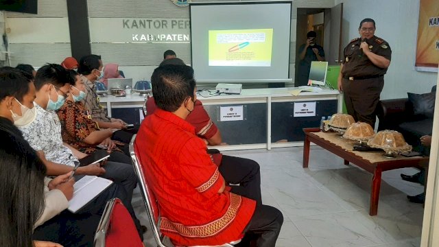 Kejari Mamasa Pres Rilis Penetapan Tersangka Proyek Pembangunan Pasar Rakyat Tabulahan, Mamasa (Istimewa)