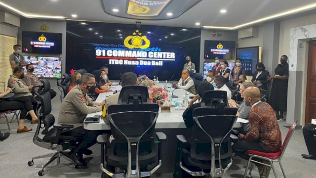Deputi Sekjen PBB mengunjungi 91 Command Centre ITDC Nusa Dua Bali sebagai pusat manajemen monitoring Bencana Alam, Gempa Bumi dan Tsunami. (Istimewa)