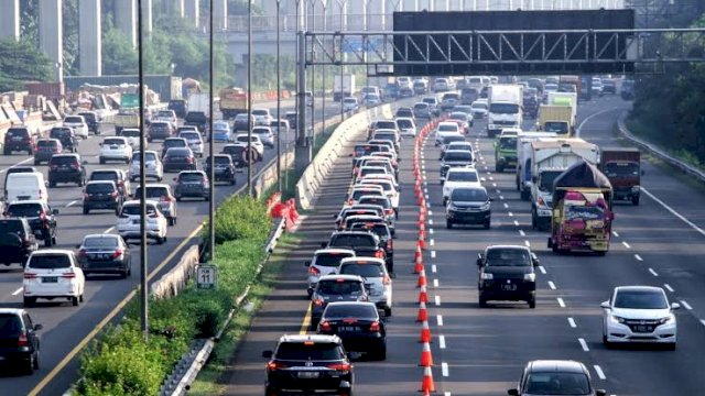 Kondisi Tol Dalam Kota Jakarta, Rabu (04/05/2022). (Tribata Polri)
