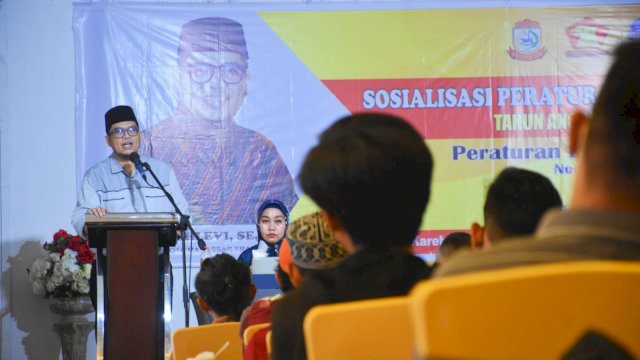 Anggota DPRD Makassar, Andi Pahlevi saat menyosialisasikan Perda Pelestarian Cagar Budaya di Karebosi Premier Hotel Makassar (Condotel), Kamis (26/5/2022). (Foto: Istimewa)