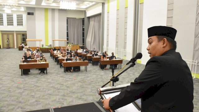Anggota DPRD Kota Makassar, Imam Musakkar saat menyosialisasikan Perda Penyelenggaraan Pendidikan di Hotel MaxOne Makassar, Senin (30/5/2022). (Foto: Istimewa)