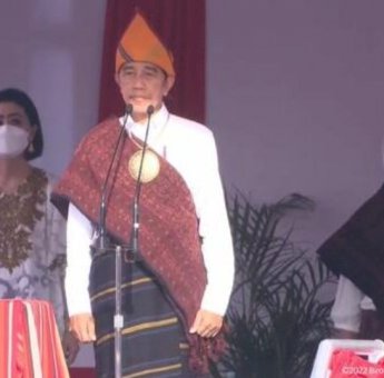 Dari Ende NTT, Presiden Jokowi Ajak Seluruh Anak Bangsa Bumikan Pancasila