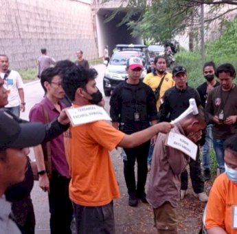 Polisi Gelar Rekonstruksi Pembunuhan Sadis Oleh Sepasang Sejoli di Pintu Tol Tangerang