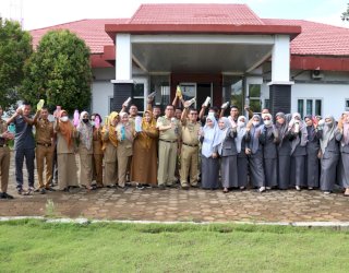 Diskominfo Luwu Timur Tindak Lanjuti Surat Edaran Bupati Terkait Penggunaan Tumbler